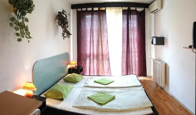 Peter'S Apartments Budapešť Hotel